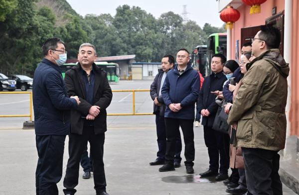 敬东阳带队调研市粮油集团